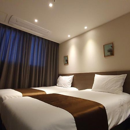 Grandmillions Hotel Seogwipo Eksteriør bilde
